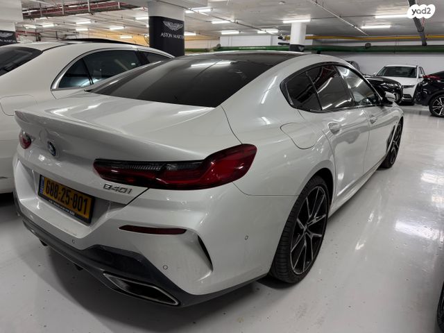 מודעת רכב ב מ וו סדרה 8 2