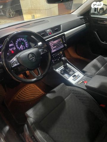 מודעת רכב סקודה סופרב 2