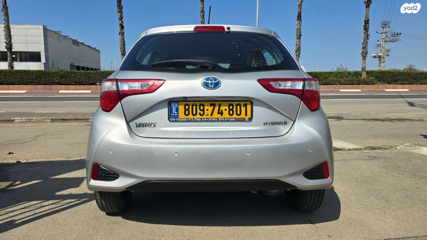 מודעת רכב טויוטה יאריס