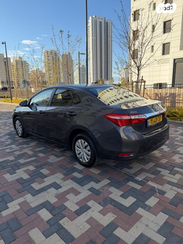 מודעת רכב טויוטה קורולה