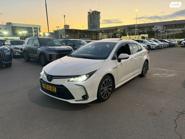 מודעת רכב טויוטה קורולה