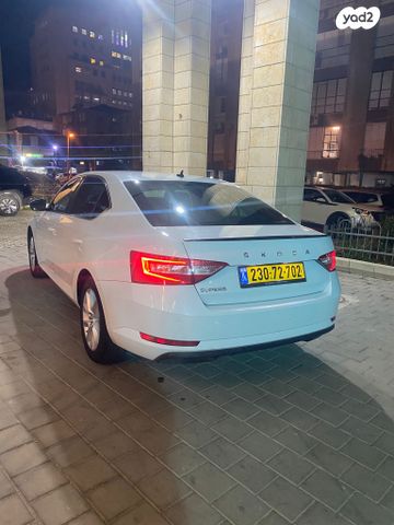 מודעת רכב סקודה סופרב