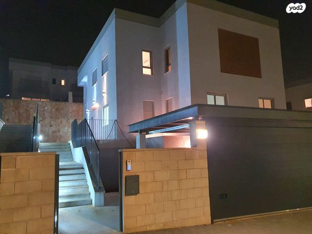 אלוף הרב גורן 22