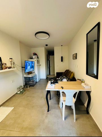 כליל החורש 1