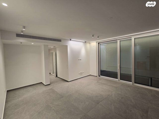 ארלוזורוב 82