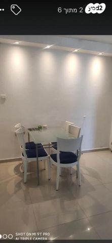 שרה אהרונסון 37