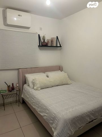 גדעון האוזנר 1