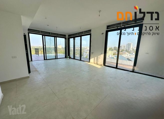 גג/ פנטהאוז למכירה בתל אביב יפו (תיווך) — 2