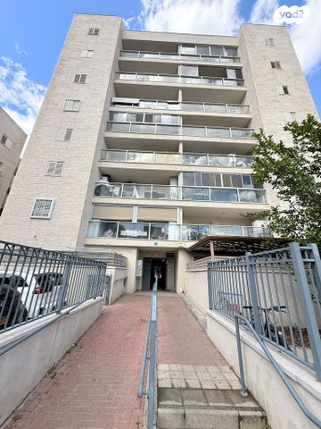 טייטלבאום 12