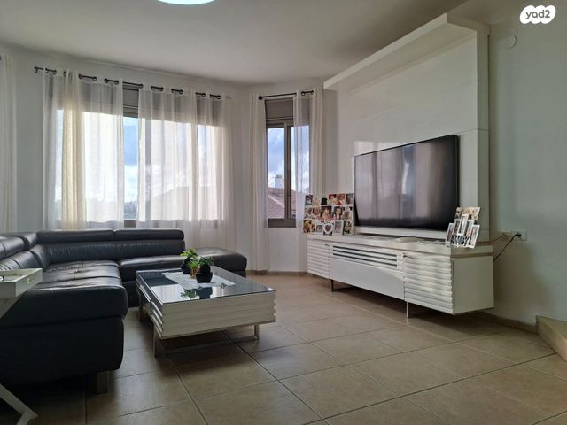 בית פרטי/ קוטג', מעלות תרשיחא