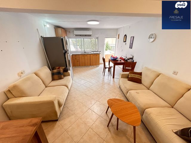 מודעת נכס, מבצע לוט, חצבים, ערד