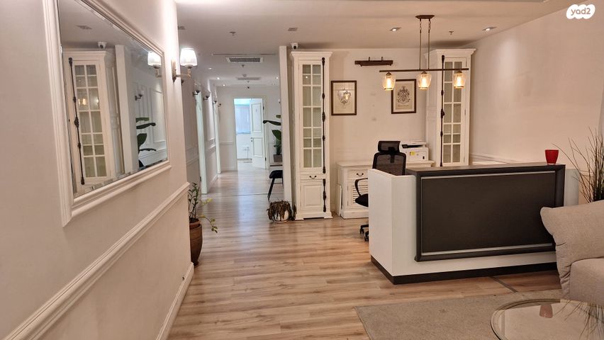 קליניקות, עתידים, אזור התעסוקה רמת החייל, תל אביב יפו