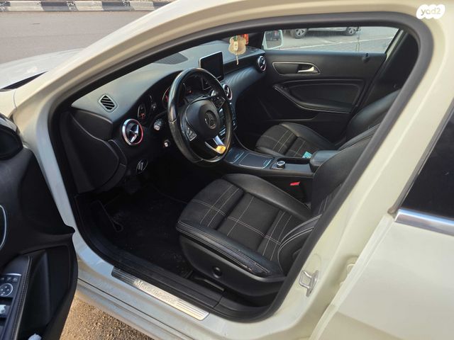 מודעת רכב מרצדס-בנץ A-class