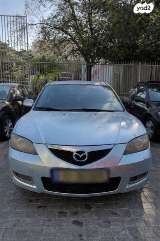 מודעת רכב מאזדה 3