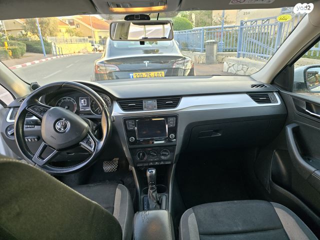 מודעת רכב סקודה ראפיד