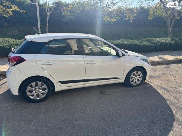 מודעת רכב יונדאי i20