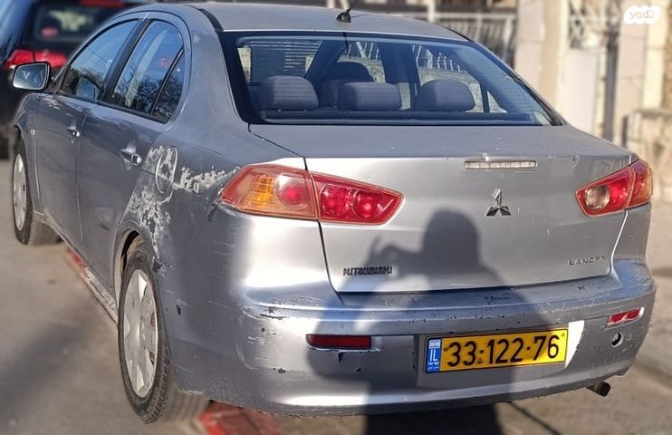 מודעת רכב מיצובישי לנסר