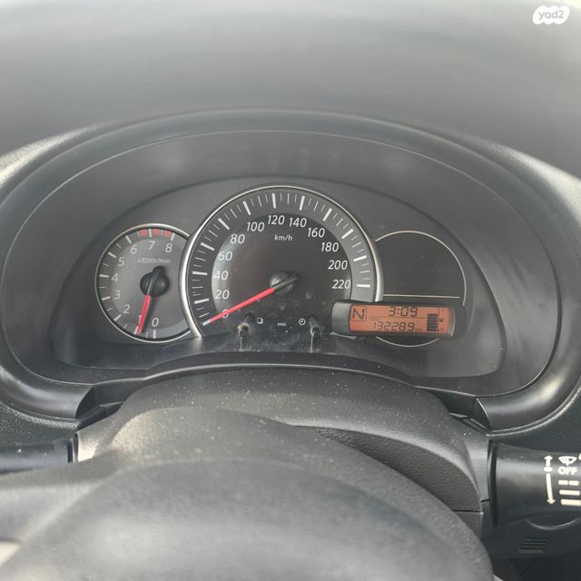 מודעת רכב ניסאן מיקרה