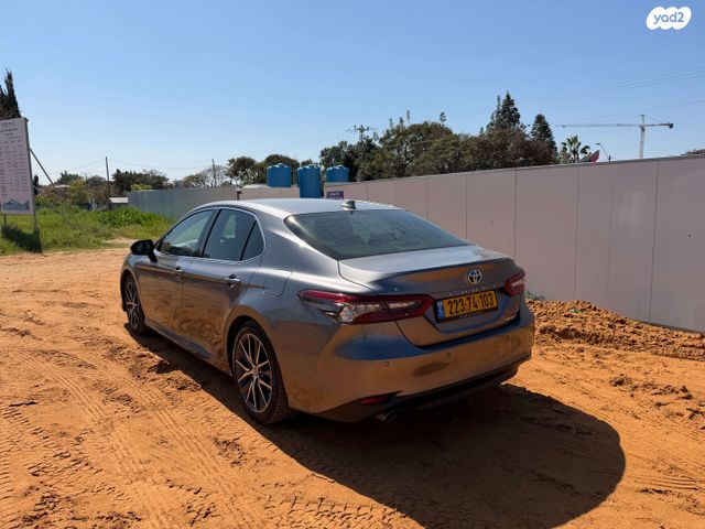 מודעת רכב טויוטה קאמרי