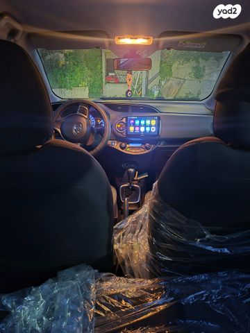 מודעת רכב טויוטה יאריס