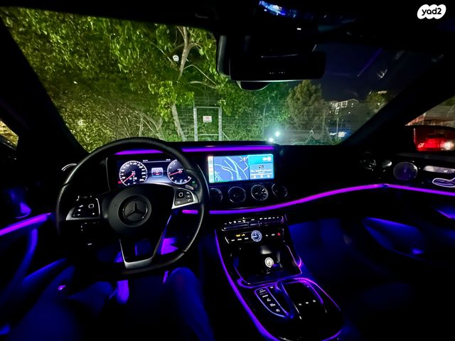 מודעת רכב מרצדס-בנץ E-class