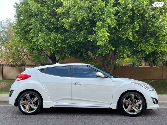 מודעת רכב יונדאי ולוסטר