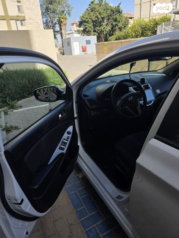 מודעת רכב יונדאי אקסנט i25