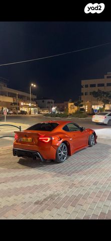 מודעת רכב טויוטה GT86