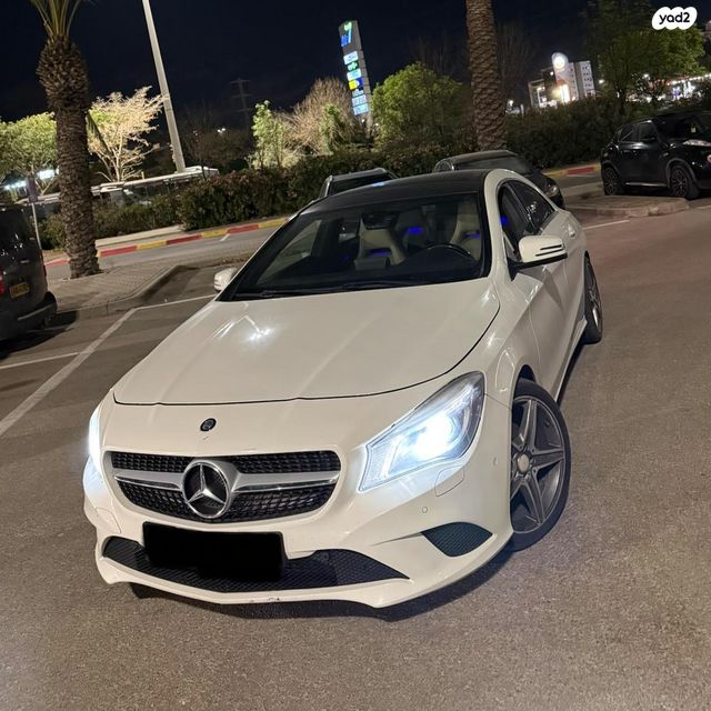 מודעת רכב מרצדס-בנץ CLA