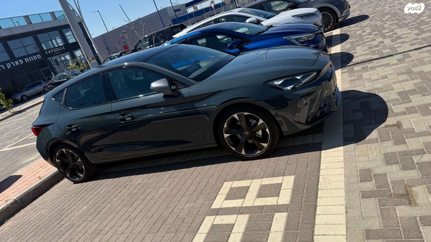 מודעת רכב קופרה לאון