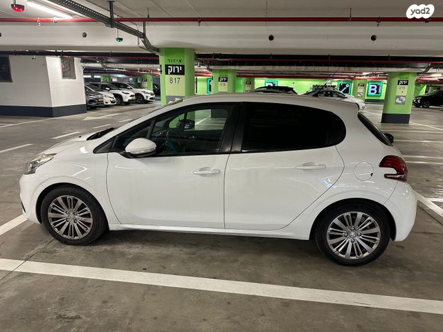 מודעת רכב פיג'ו 208