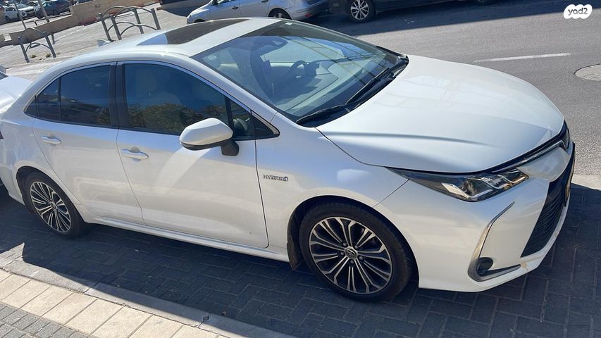 מודעת רכב טויוטה קורולה