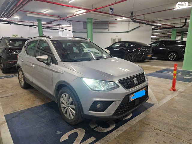 מודעת רכב סיאט ארונה