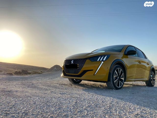 מודעת רכב פיג'ו 208