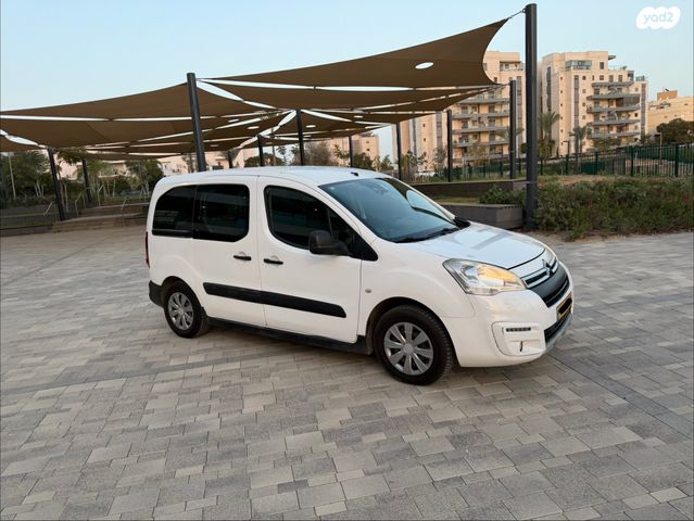 מודעת רכב סיטרואן ברלינגו