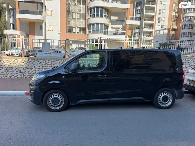 מודעת רכב סיטרואן ג'אמפי