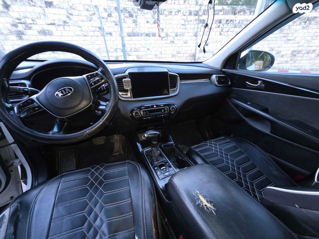 מודעת רכב קיה סורנטו