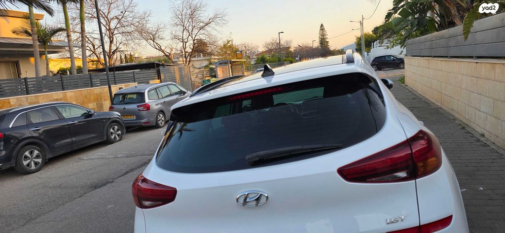 מודעת רכב יונדאי טוסון