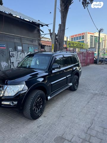 מודעת רכב מיצובישי פג'רו