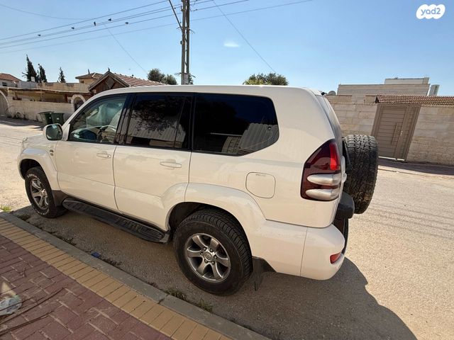 מודעת רכב טויוטה לנד קרוזר