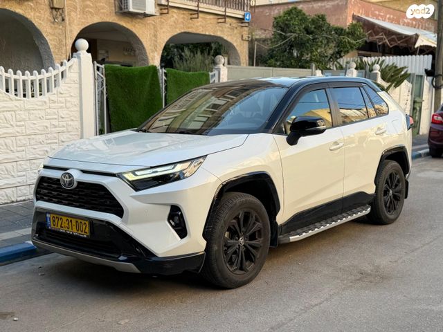 מודעת רכב טויוטה RAV4