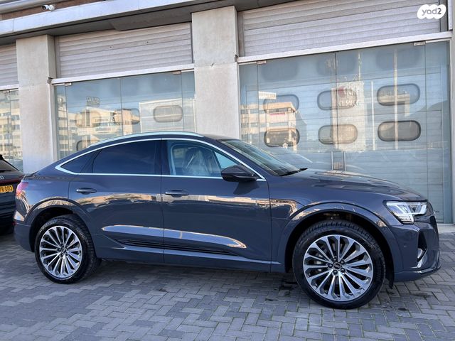 מודעת רכב אאודי Q8 e-tron