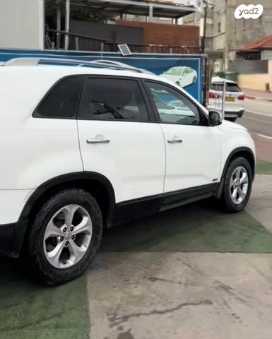 מודעת רכב קיה סורנטו