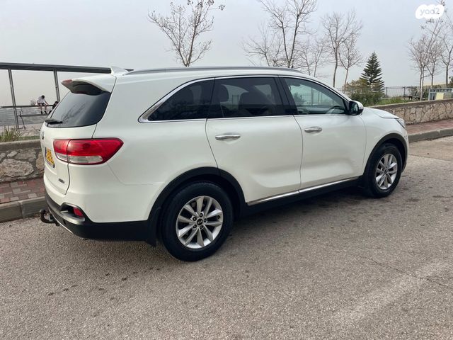 מודעת רכב קיה סורנטו