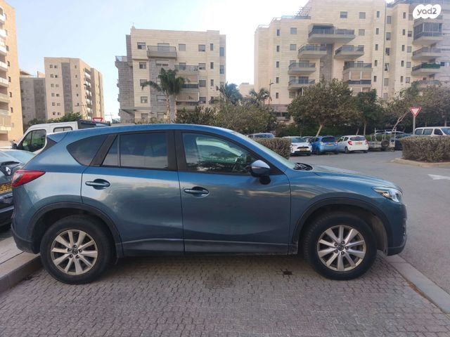 מודעת רכב מאזדה CX-5