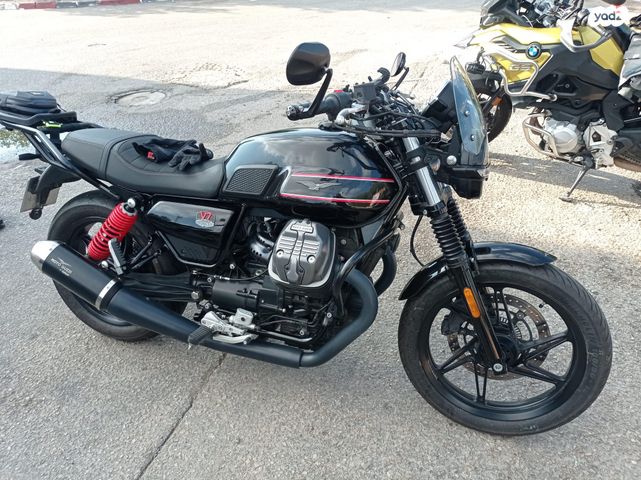 מודעת רכב מוטוגוצי V7 Stone ABS