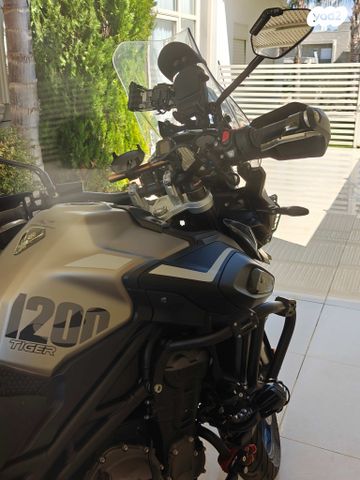 מודעת רכב טריומף Tiger 1200 Desert