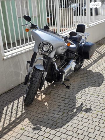 מודעת רכב הרלי דיווידסון ספורט גלייד