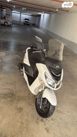 מודעת רכב סאן יאנג ג'וי רייד 125