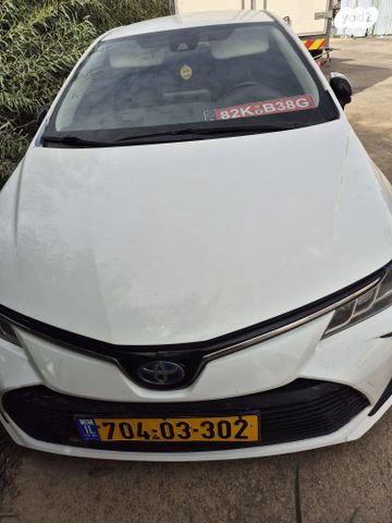 מודעת רכב טויוטה קורולה